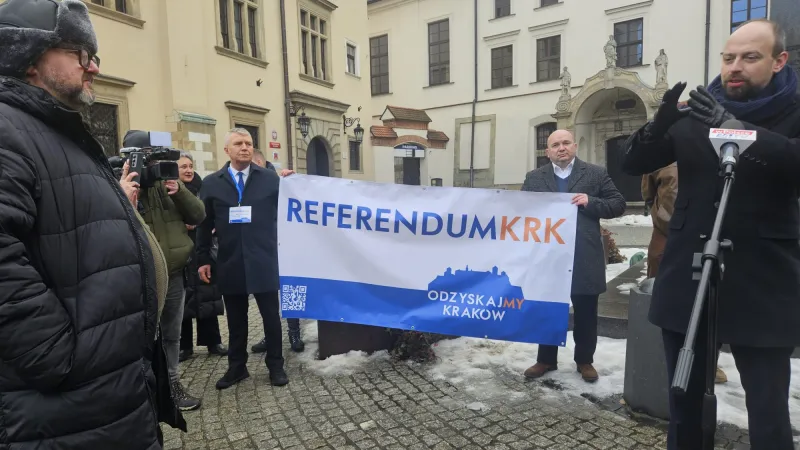Referendum. Jeszcze nie zaczęli zbierać podpisów, a już się pokłócili