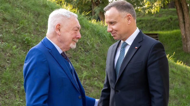 Emerytura? Nie dla niego. Były prezydent wraca robić politykę