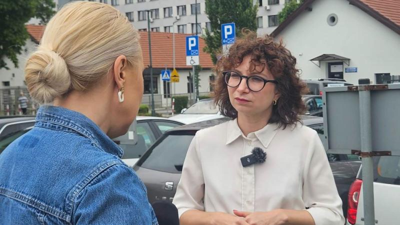 „Komuno, wróć”, czyli posłanka zeznaje na policji. Czy Gosek-Popiołek nadużywa władzy?