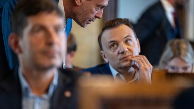 Gibała odkrył, że w Polsce istnieje PRAWO! Jego reakcja mówi wszystko