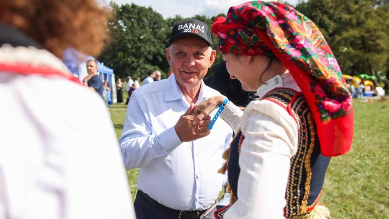 Przepalili gigantyczną fortunę i NIE STARTUJĄ! Byliśmy w sztabie Banasia, a tam...