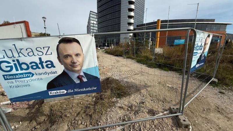 Kraków utonął w tandecie Gibały! Ultimatum Kracika i wielka hipokryzja aktywistów