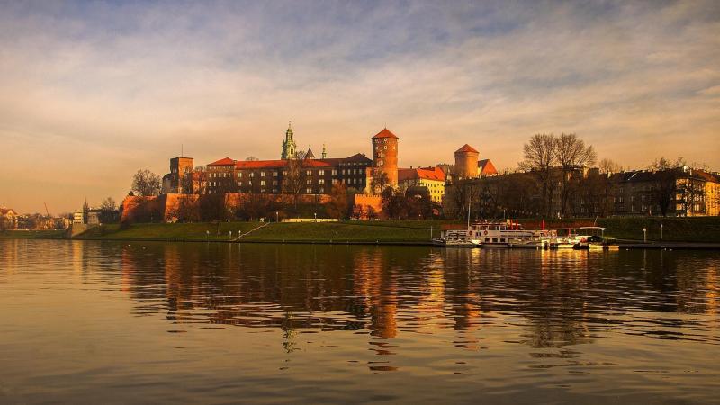 Wisła – cichy grabarz Krakowa. Wiemy, ile ciał wyławiają nurkowie