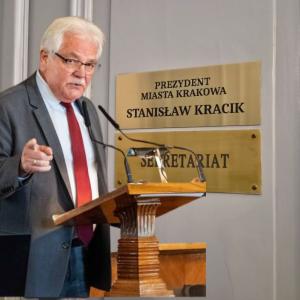 Kracik: „Wspierał mnie Łukasz Gibała, wspierał mnie Jarosław Gowin…” [WYWIAD]