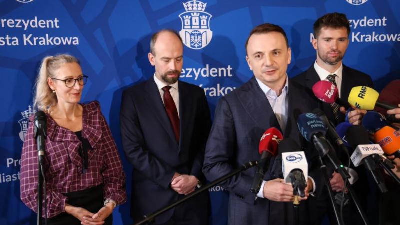 Zastępcy Gibały: kim są tajemniczy wiceprezydenci? Znamy kulisy