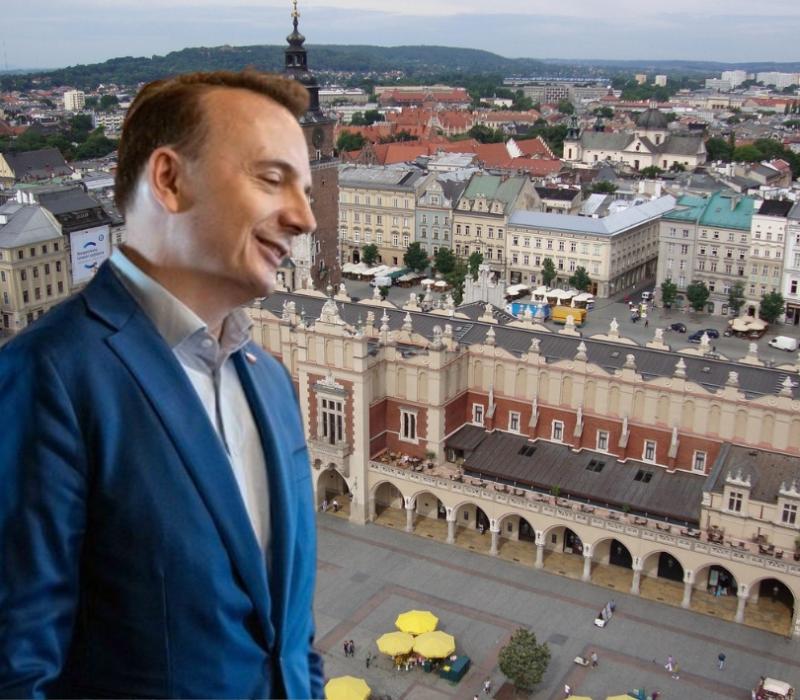Jeszcze nie został prezydentem, a już napluł mieszkańcom w twarz