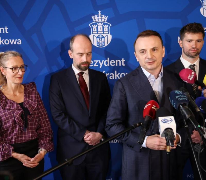 Zastępcy Gibały: kim są tajemniczy wiceprezydenci? Znamy kulisy