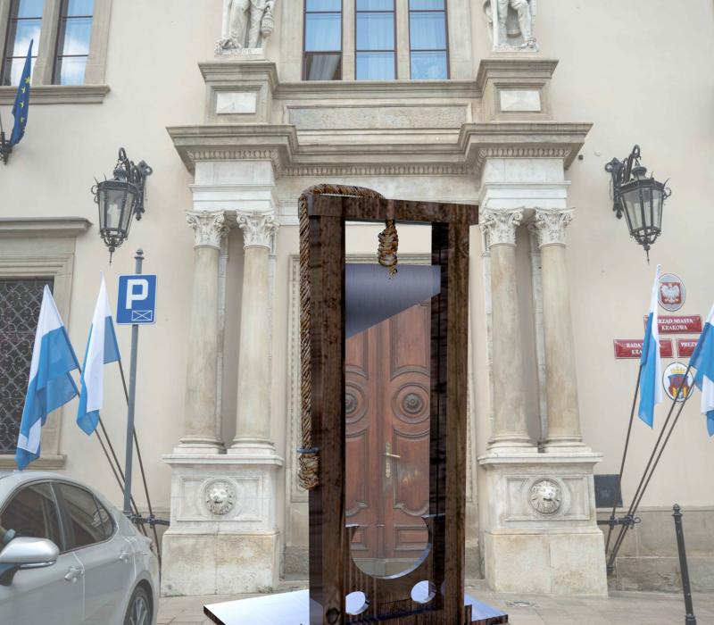 Gilotyna poszła w ruch! Gibała bezlitośnie ścina głowy, ale styl budzi obrzydzenie