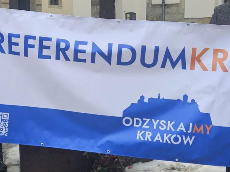 TYLKO U NAS! Organizatorzy referendum złożą milion podpisów!