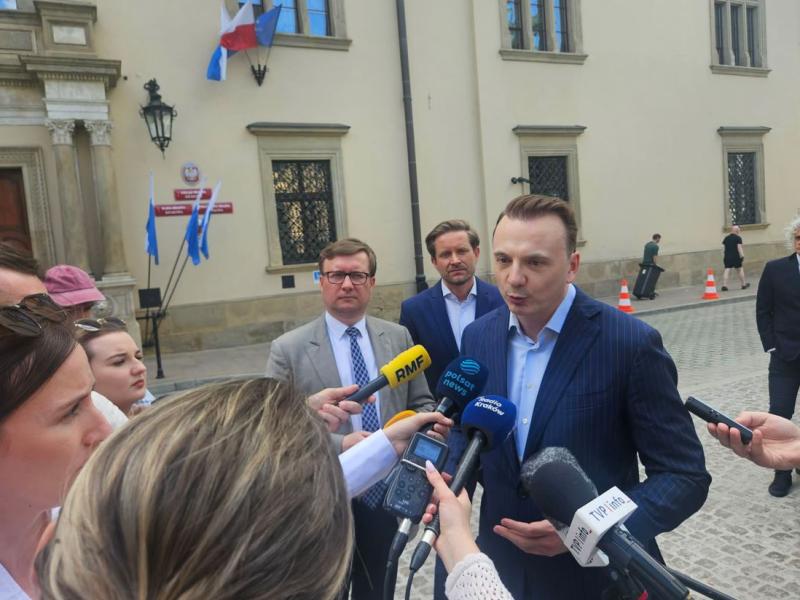 Co czwarty Krakowianin deklaruje, że zagłosuje na Gibałę. Oto wyniki najnowszego sondażu
