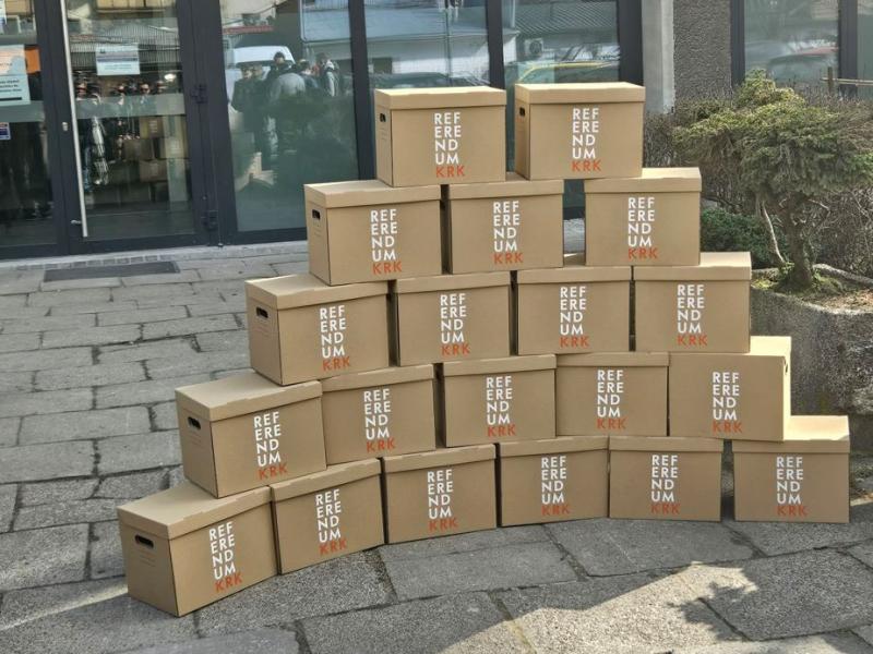 Podpisy zmarłych i TYSIĄCE błędów! Mamy dokładne dane w sprawie referendum