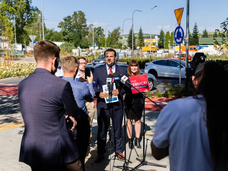 Drewnicki: „Drogi mają łączyć Kraków, a nie wypychać ruch między domy